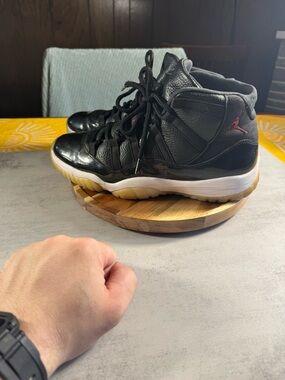 Air Jordan 11  72-10 basketball shoes